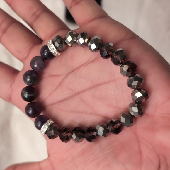 Avon|I Wish You Beaded Bracelet-PROTECTION- Purple Stone and Black Crytals Beads - Picture 11 of 11